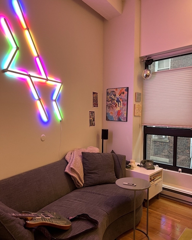 12 Stoneholm Street 322