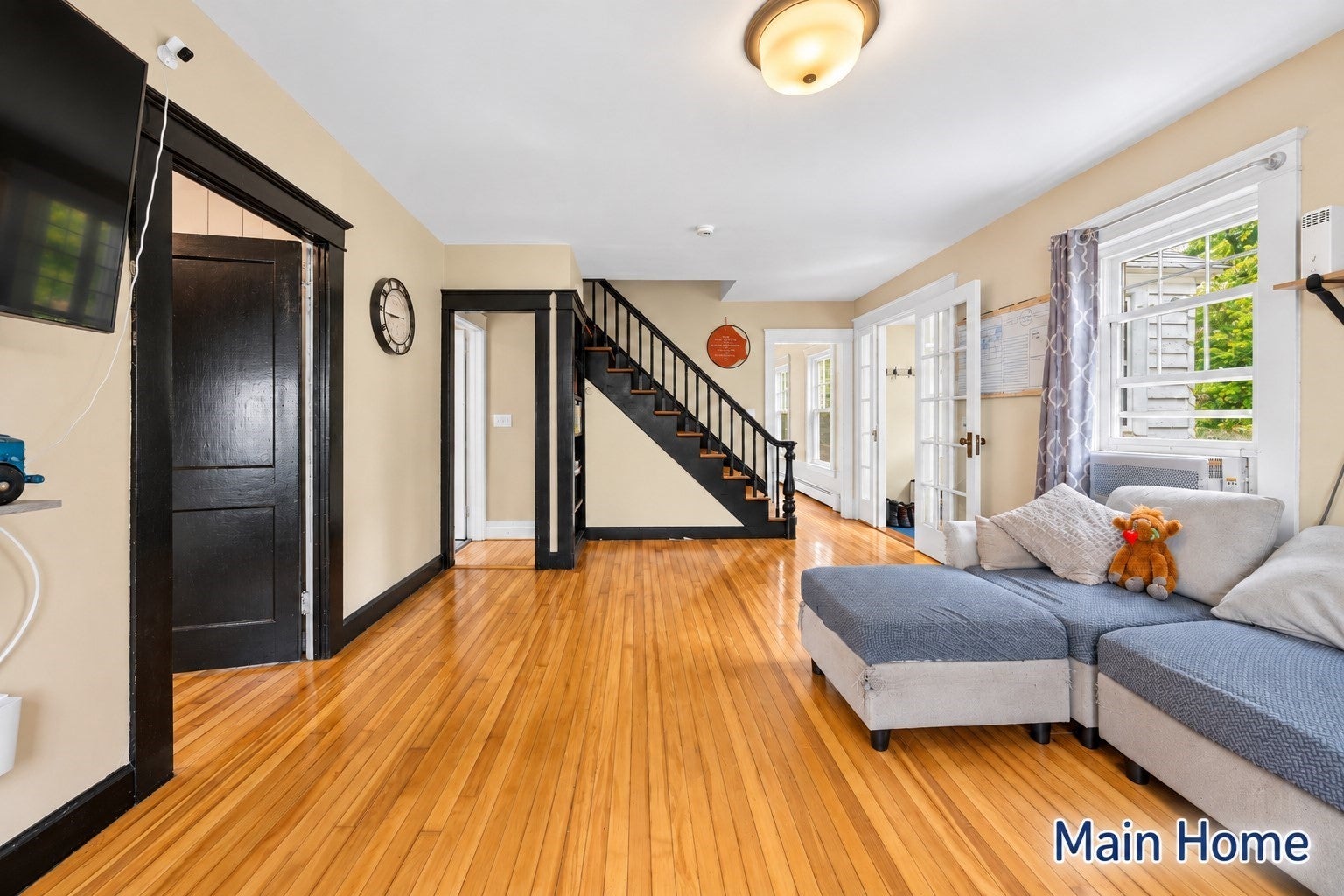 15-17 Pleasant St