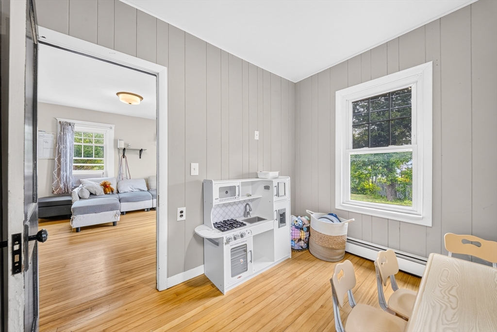 15-17 Pleasant St