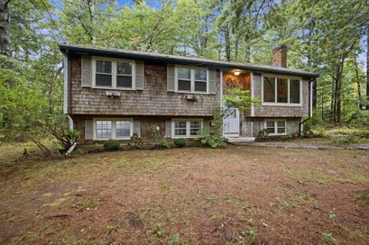 707 Mayflower St Duxbury MA 02332