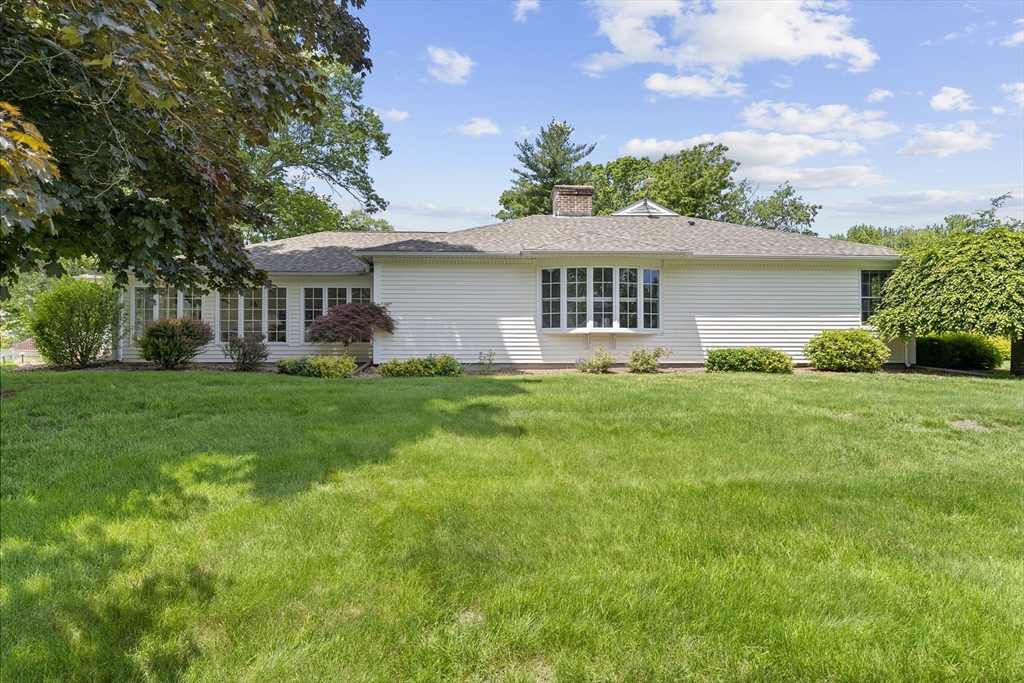 10 Silver Lake Dr