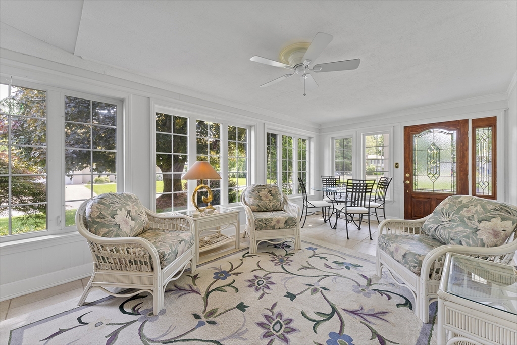 10 Silver Lake Dr