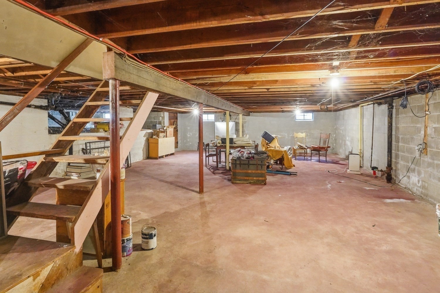 5 Slater ST, Webster, MA Photo #17
