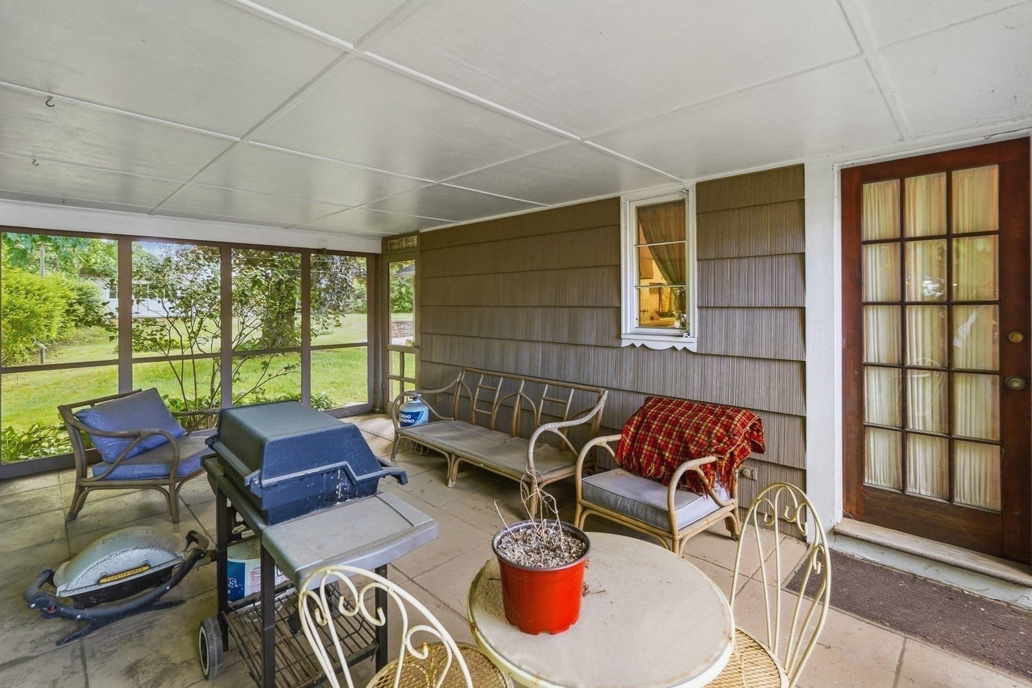 5 Slater ST, Webster, MA Photo #21