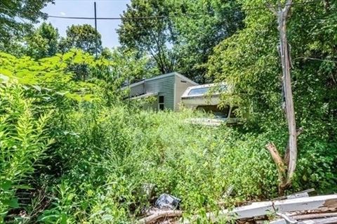 13 Johnson Way Rutland MA 01543
