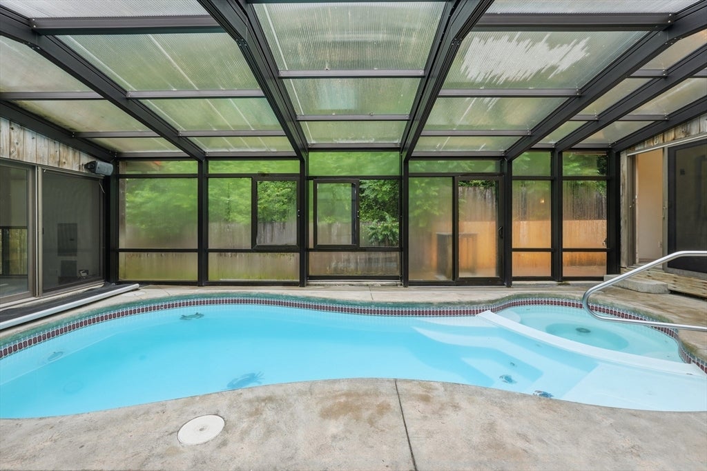 58 Lakeshore Dr Ext, West Brookfield, MA, 58 Lakeshore Dr Ext, West Brookfield, MA Photo #6