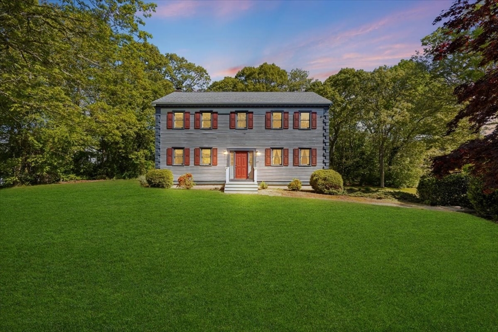 30 Seabreeze Dr