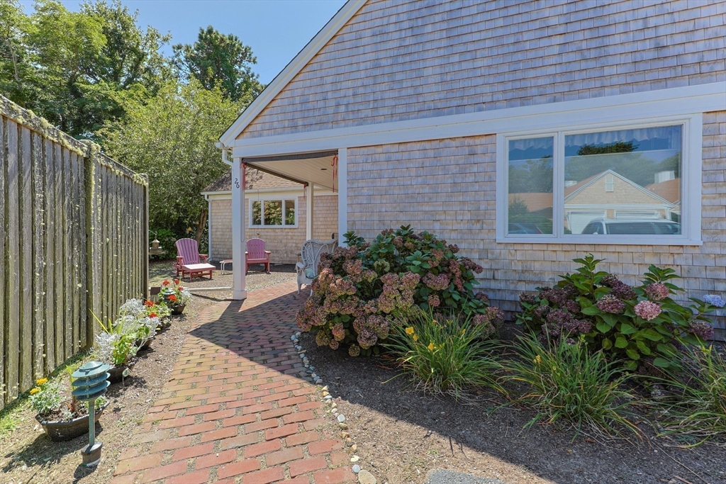 26 Cockle Way 46