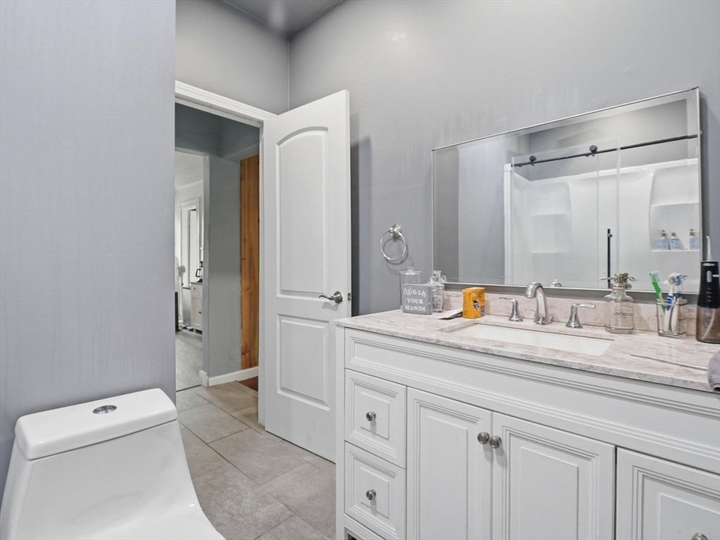 453 Frankfort St, Boston, MA, 453 Frankfort St, Boston, MA Photo #26