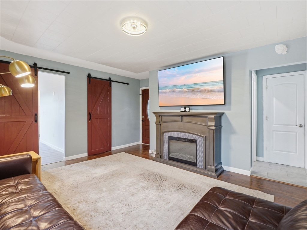 453 Frankfort St, Boston, MA, 453 Frankfort St, Boston, MA Photo #16