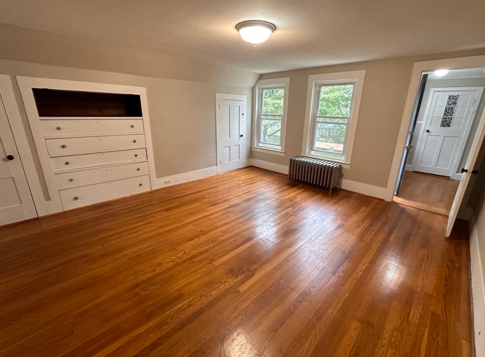 177 Pleasant St 2