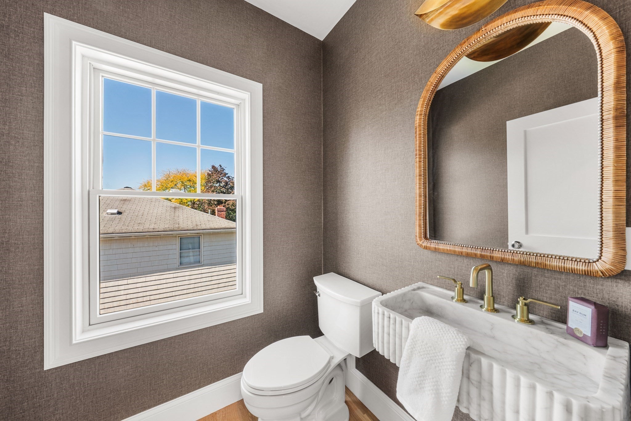4 Crescent Rd #1, Needham, MA Photo #10