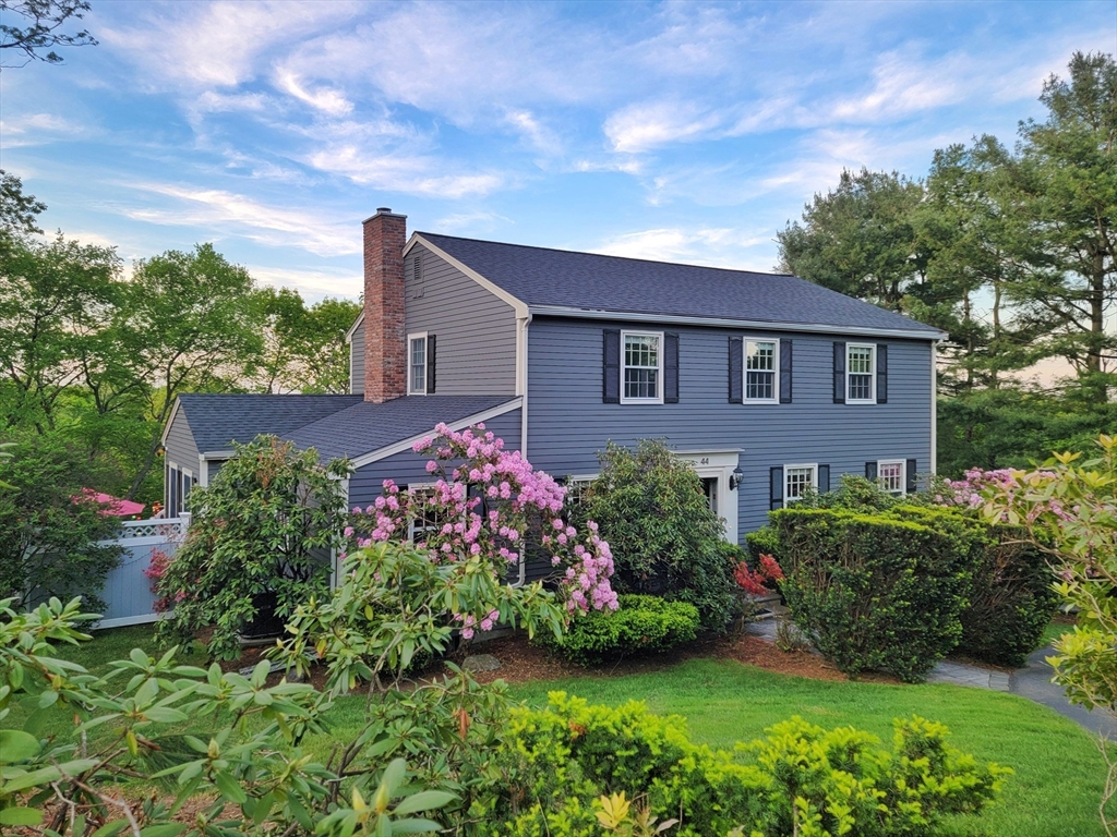 44 Amberwood Drive