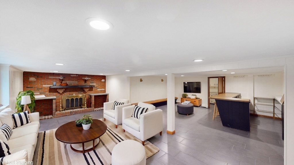 22 Starview Dr