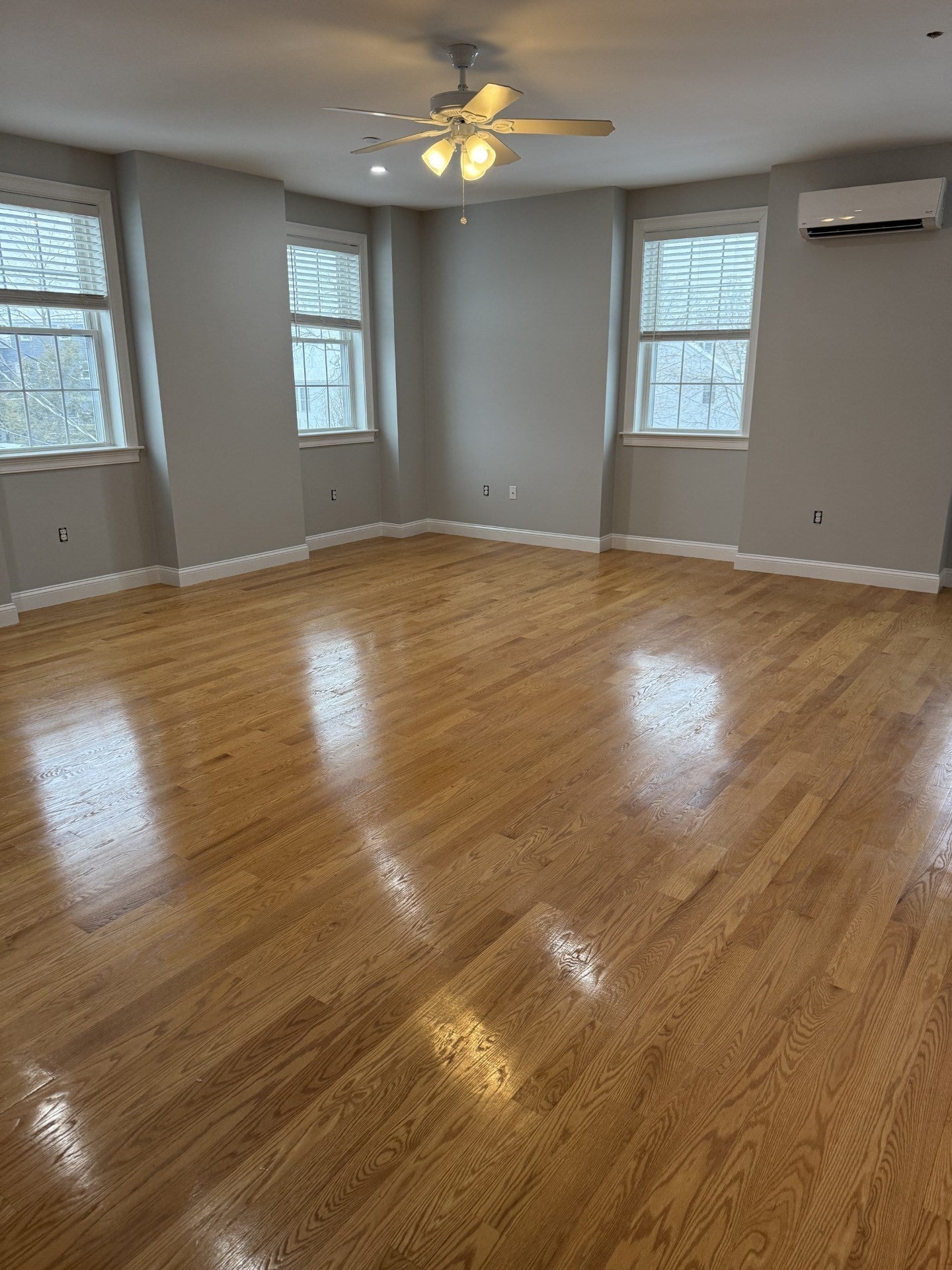 Photo of 2 French Ave, Braintree, MA