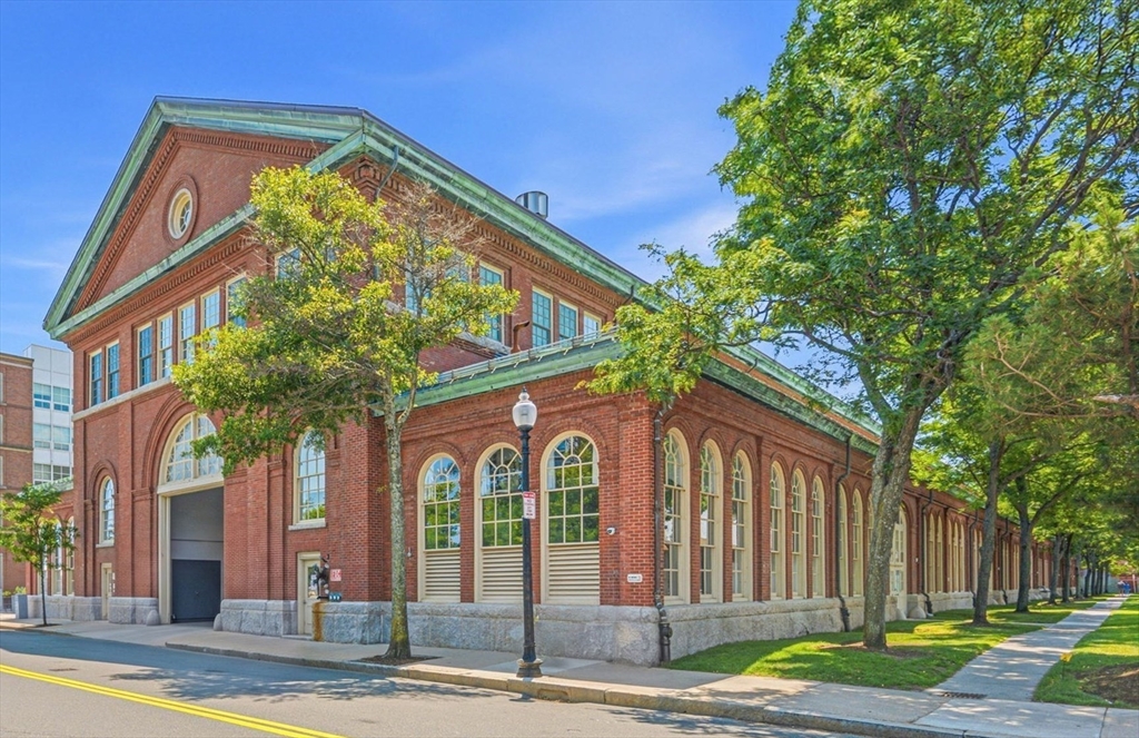 106 Thirteenth St 236
