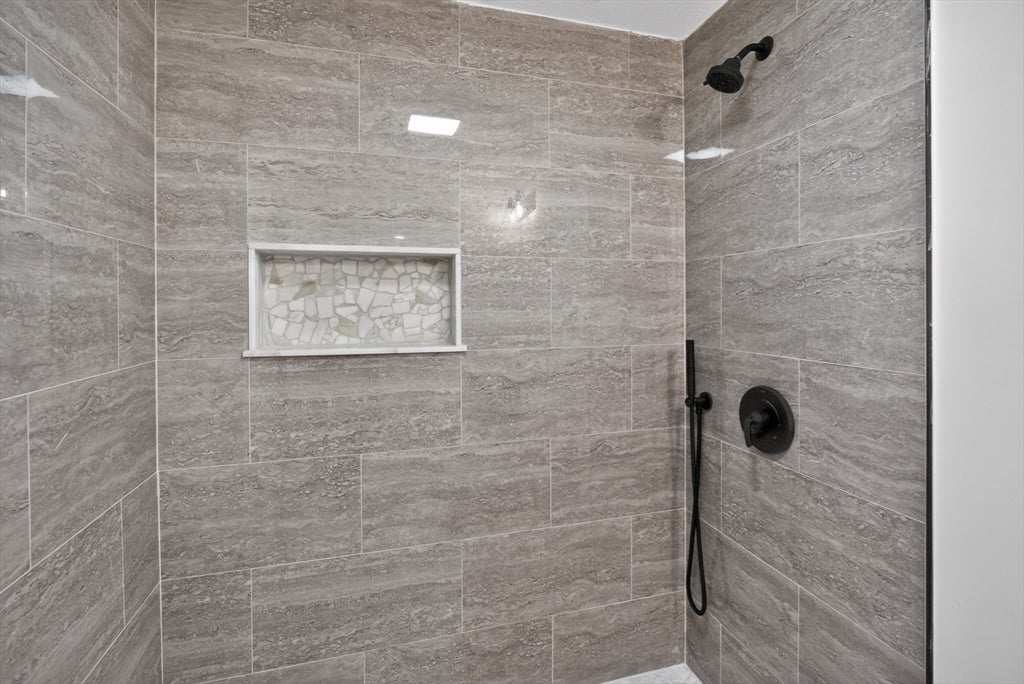 601 Winter St, Framingham, MA, 601 Winter St, Framingham, MA Photo #23
