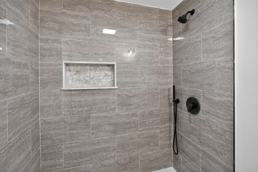 601 Winter St, Framingham, MA, 601 Winter St, Framingham, MA Photo #25