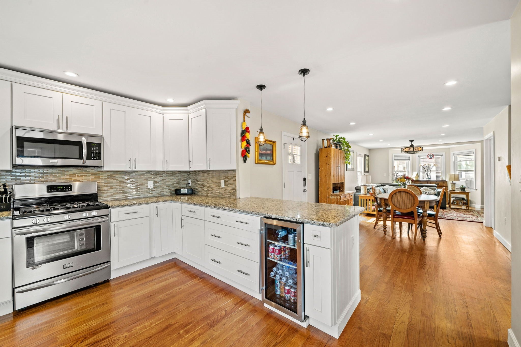 15 Beacon St