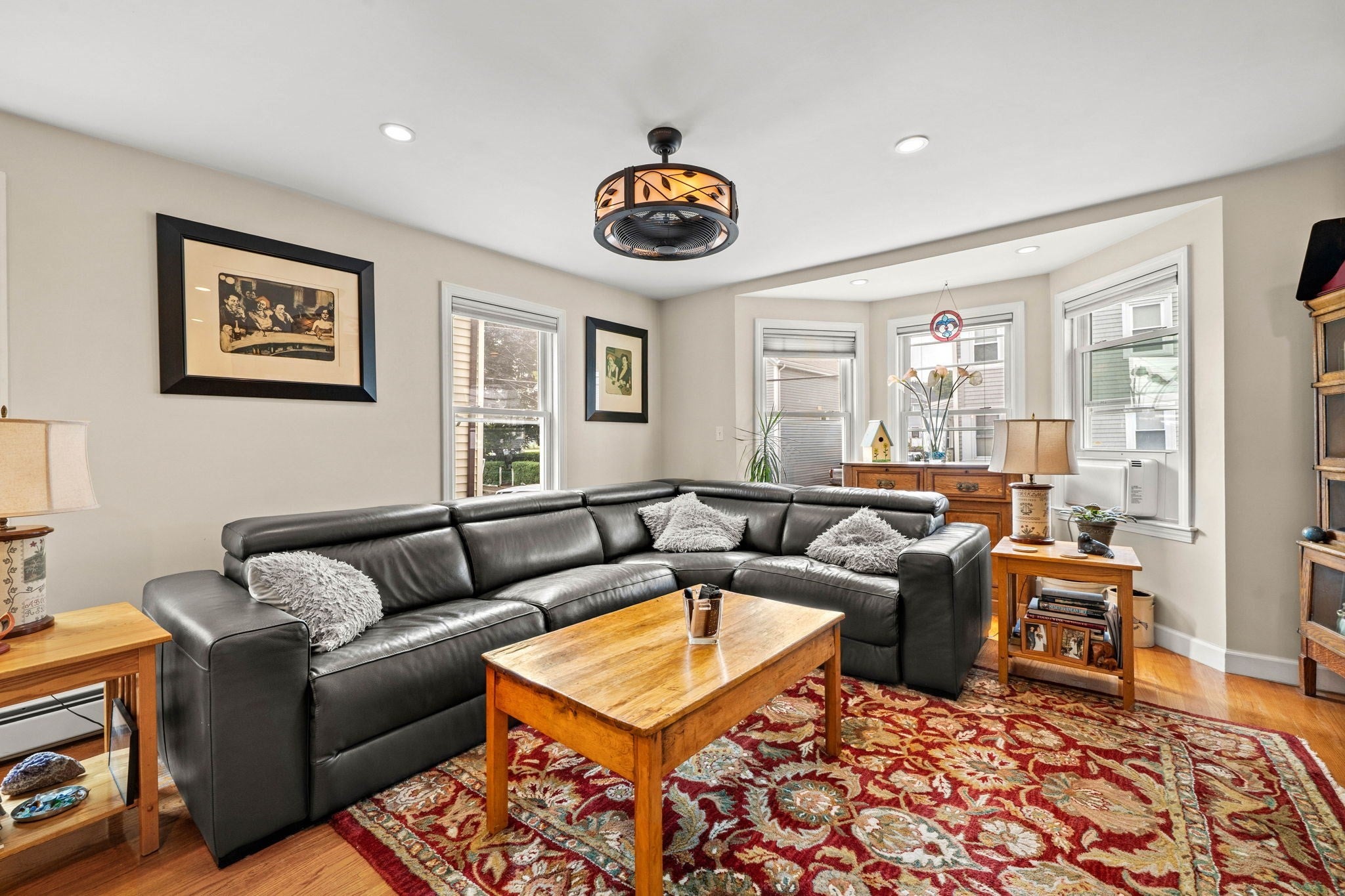 15 Beacon St