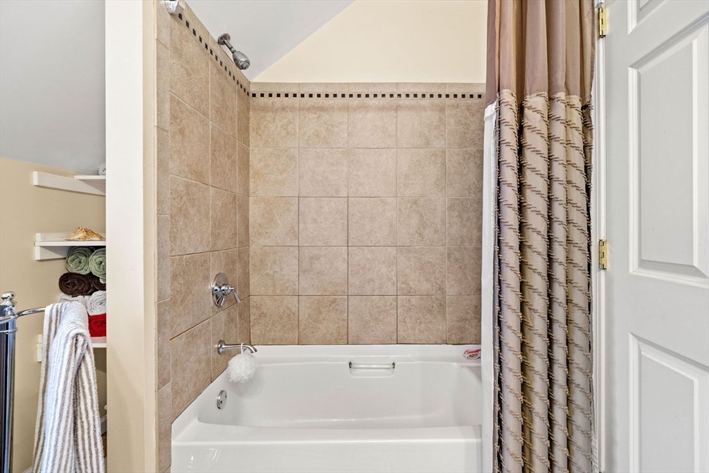 15 Beacon St, Salem, MA, 15 Beacon St, Salem, MA Photo #22
