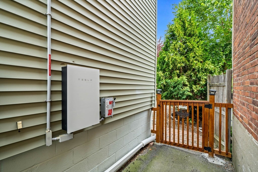 15 Beacon St, Salem, MA, 15 Beacon St, Salem, MA Photo #36