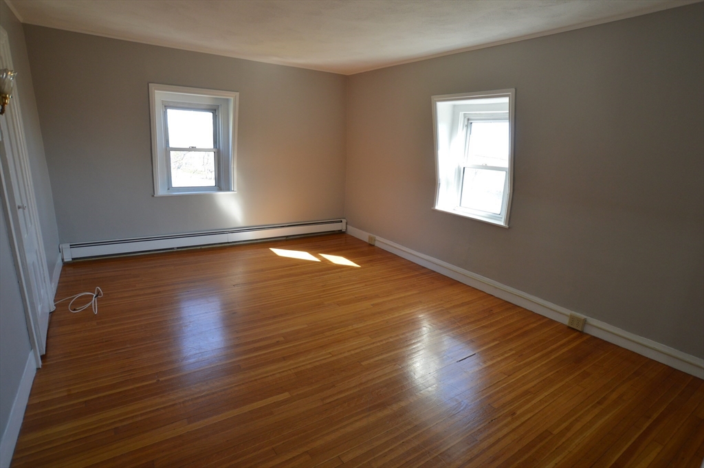 57 Lindall St 2