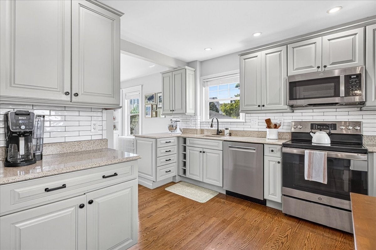 8 Sunnyside Rd, Quincy, MA, 8 Sunnyside Rd, Quincy, MA Photo #12