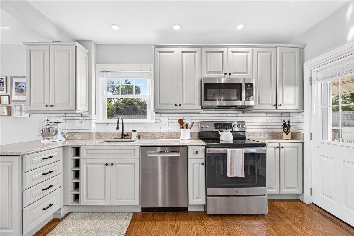 8 Sunnyside Rd, Quincy, MA, 8 Sunnyside Rd, Quincy, MA Photo #9
