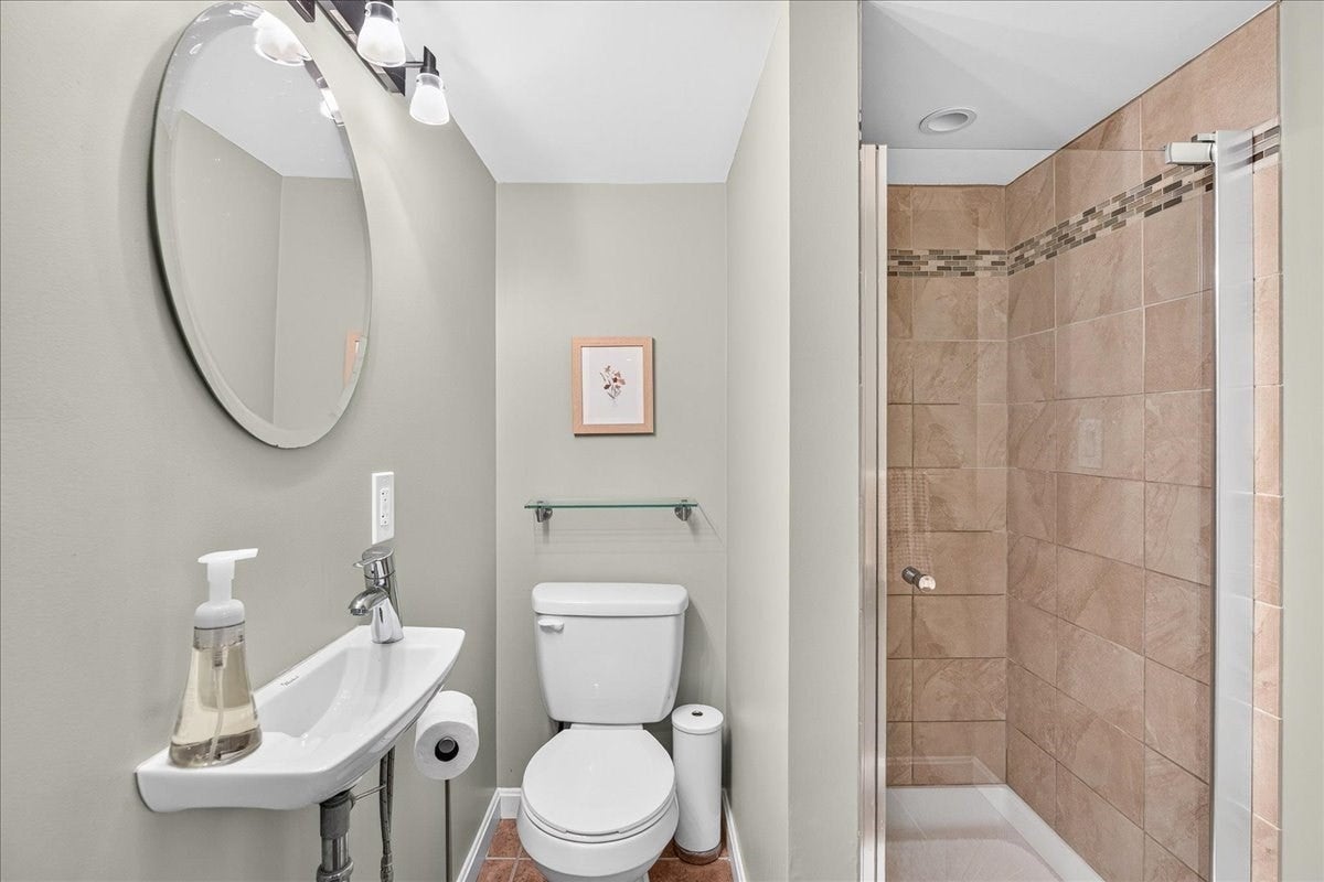 8 Sunnyside Rd, Quincy, MA, 8 Sunnyside Rd, Quincy, MA Photo #31