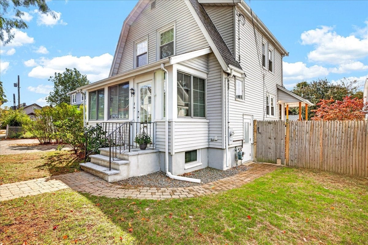 8 Sunnyside Rd, Quincy, MA, 8 Sunnyside Rd, Quincy, MA Photo #3