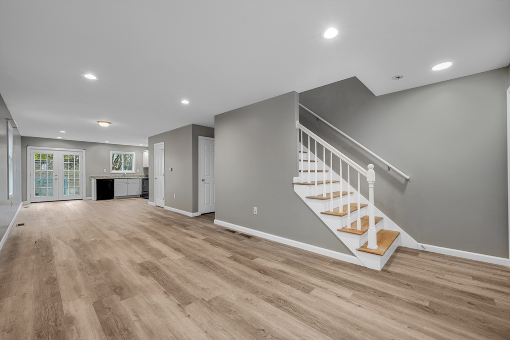 91-93 Alderman St
