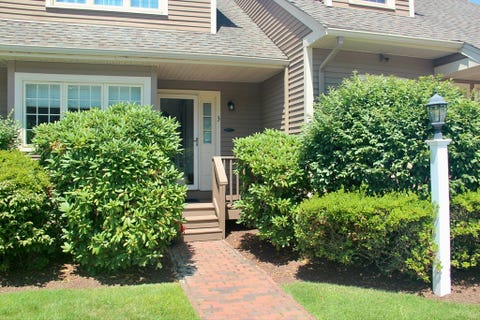 Photo of 3 Doyle Lane #3, Hopkinton, MA 01748 (MLS # 73549447)