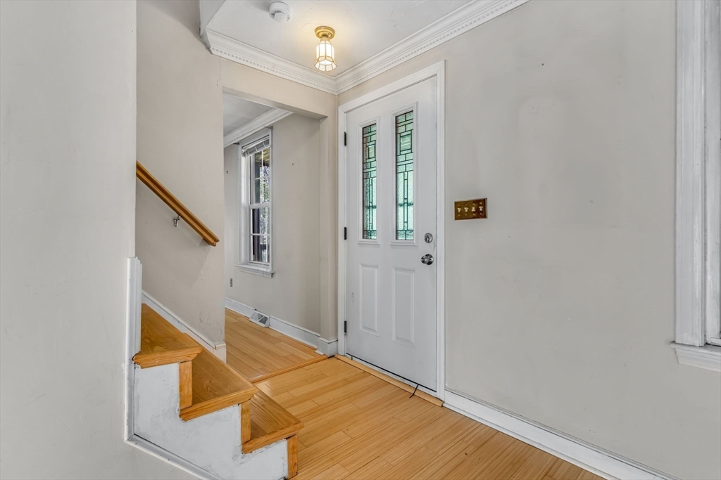 85 Fisher St