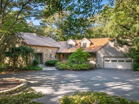 24 Trailside Weston MA 02493