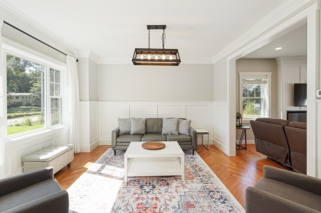 309 Pine Street, Tewksbury, MA Photo #28