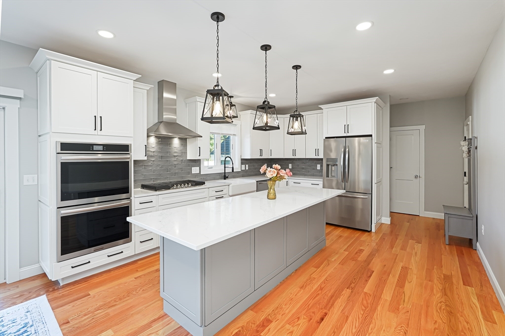 309 Pine Street, Tewksbury, MA Photo #10