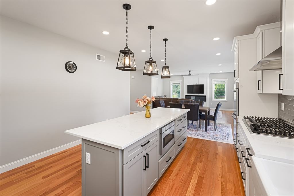 309 Pine Street, Tewksbury, MA Photo #13