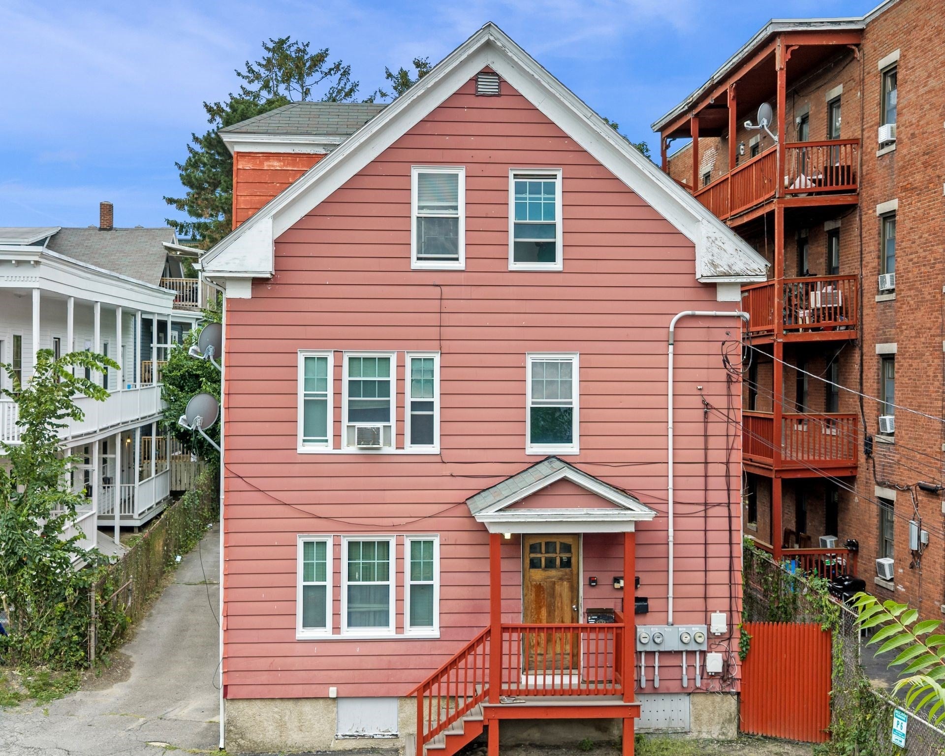 15 1/2 Palmer ST, Salem, MA Photo #1