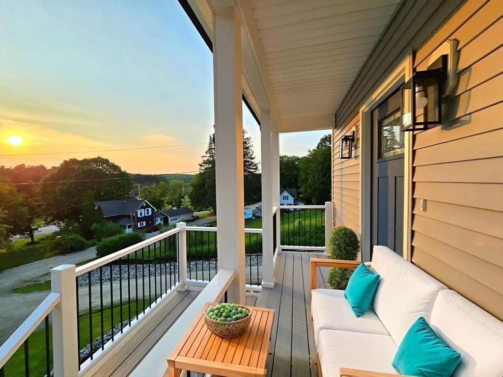 6 Eagleton St