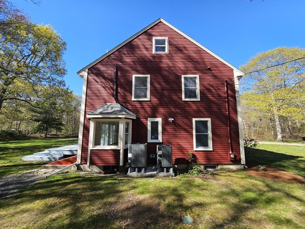 2 Sea Pines Ln
