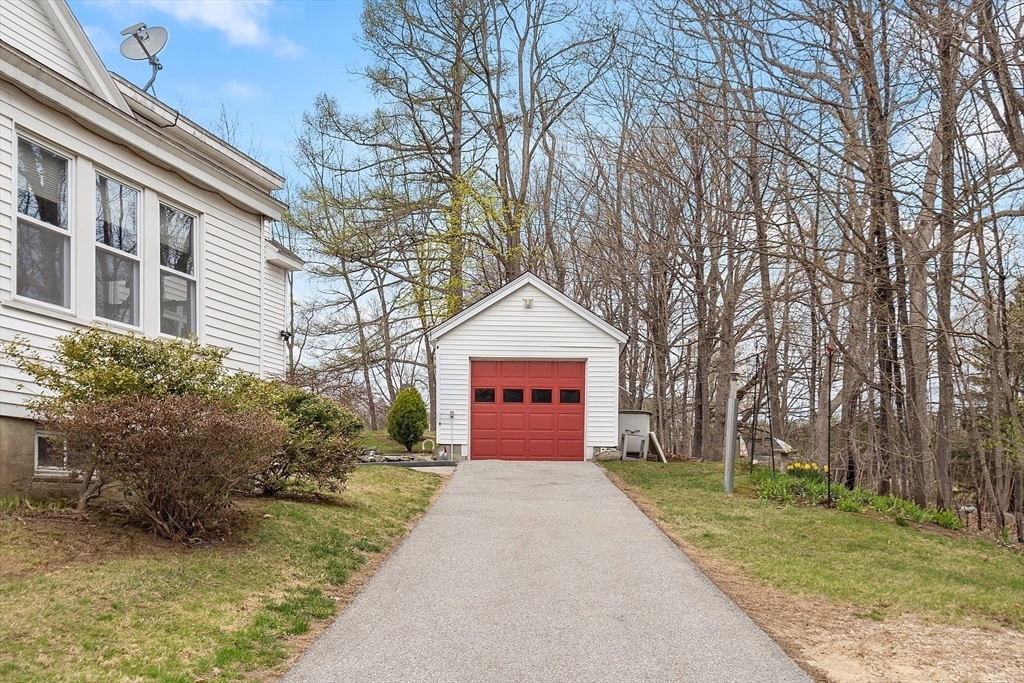 346 Townsend Rd