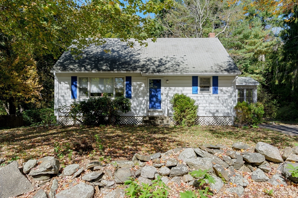 122 West St