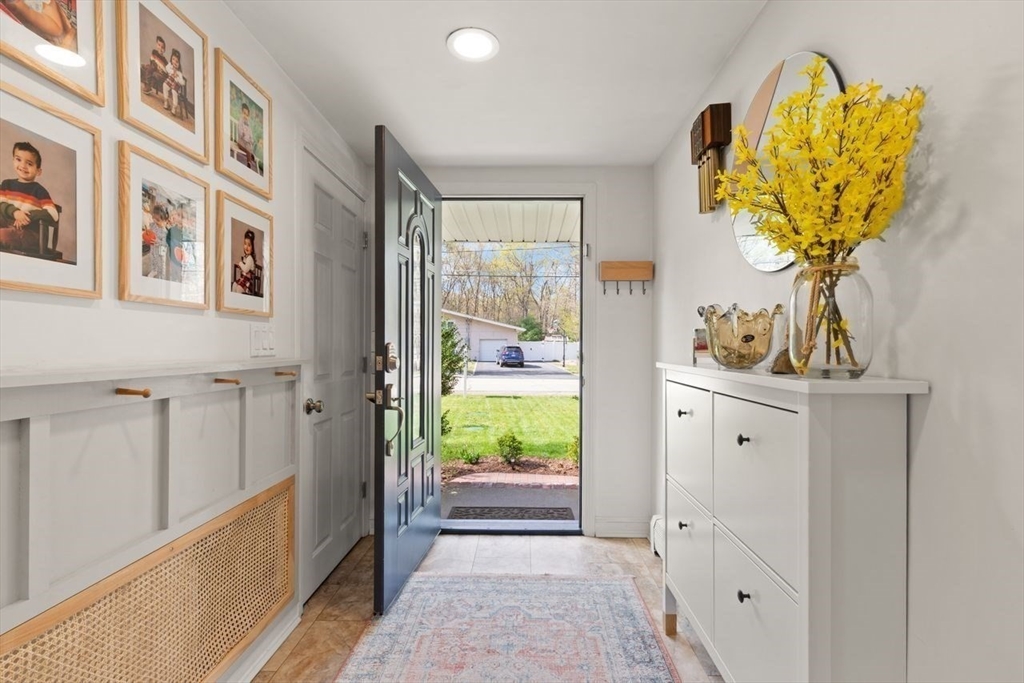 62 Deerfield Rd