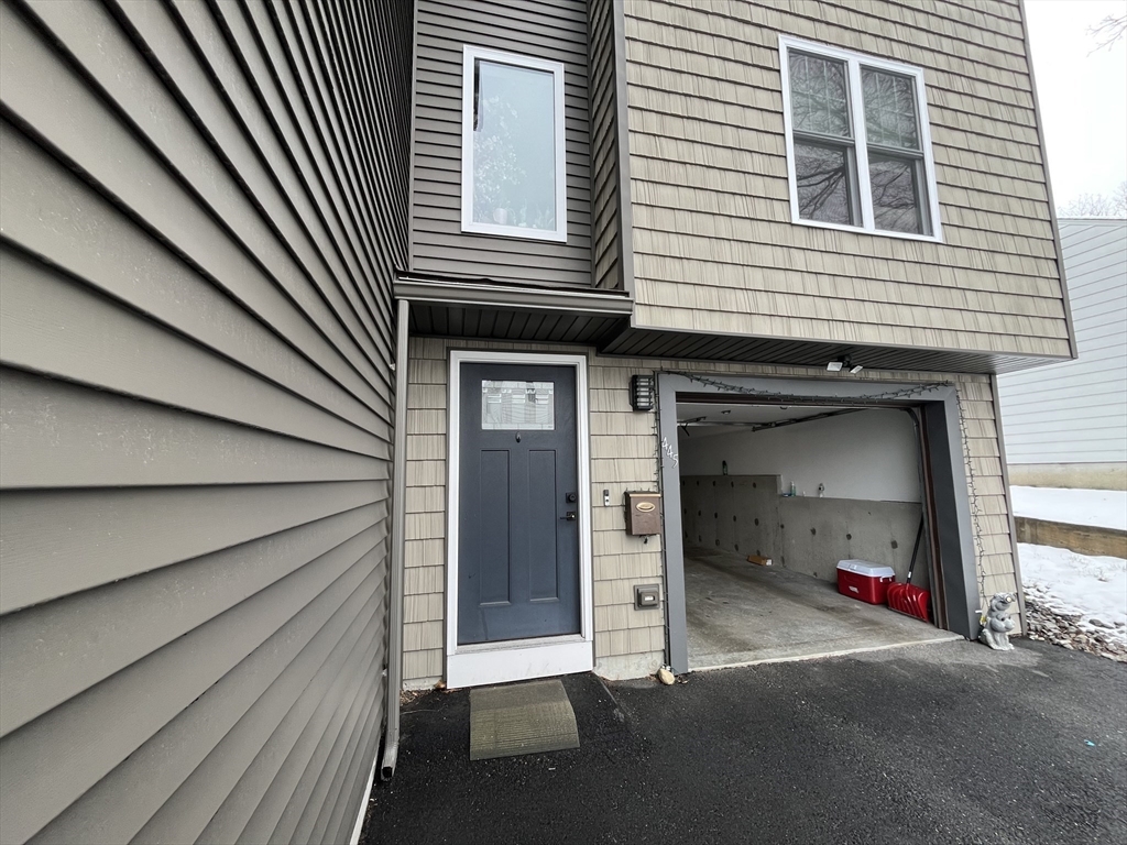 445 Cambridge St 445