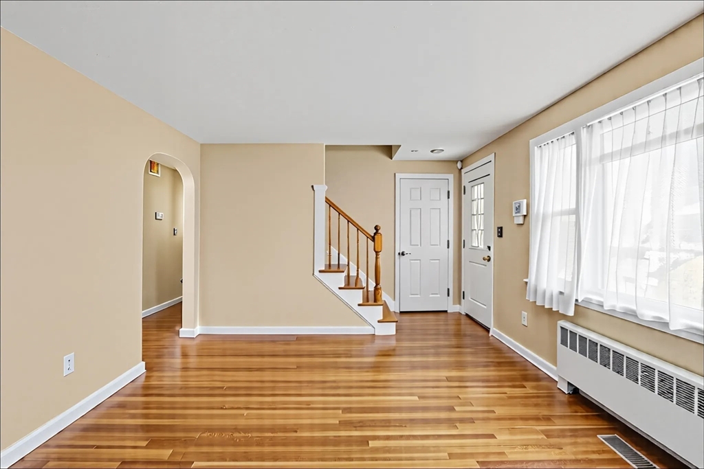 51 Ledge Hill Rd