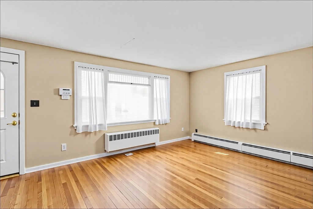 51 Ledge Hill Rd