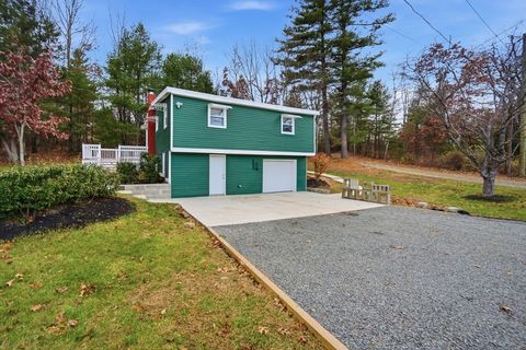 Photo of 45 Jaeger Dr, Westfield, MA 01085 (MLS # 73461014)