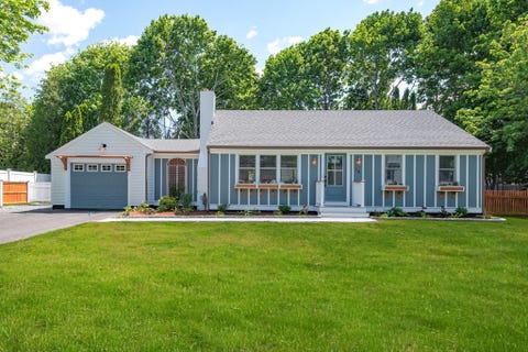 Photo of 16 Carolyn Ln, Falmouth, MA 02536 (MLS # 73520500)