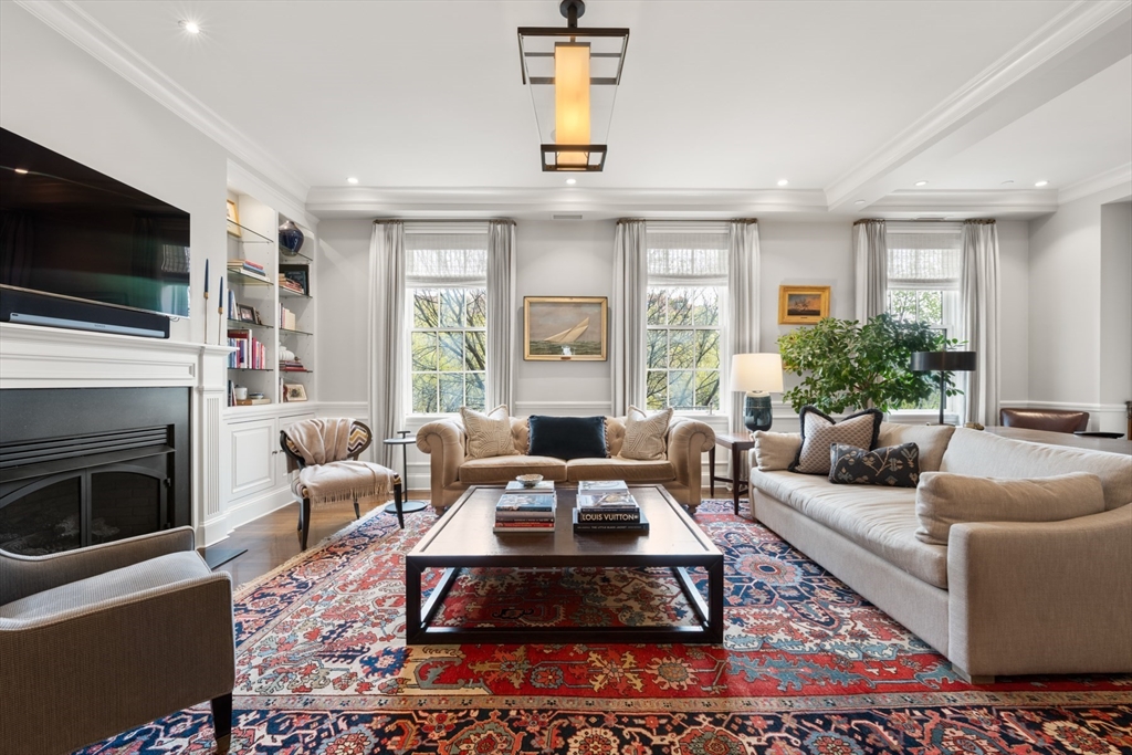 413-415 Commonwealth Ave 5